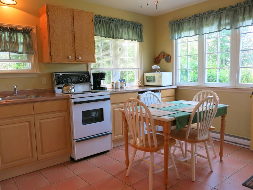 Bocabec Country Garden Cottages St. Andrews By The Sea Room photo